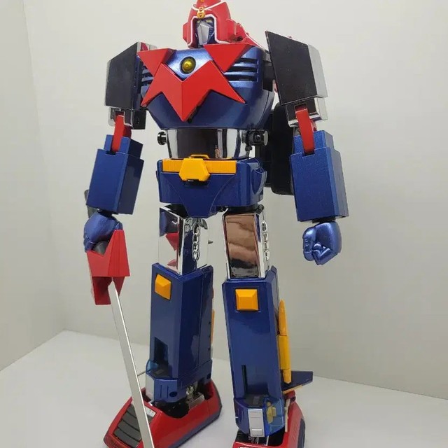 Bandai Soul of Chogokin 50th Limited Voltes V