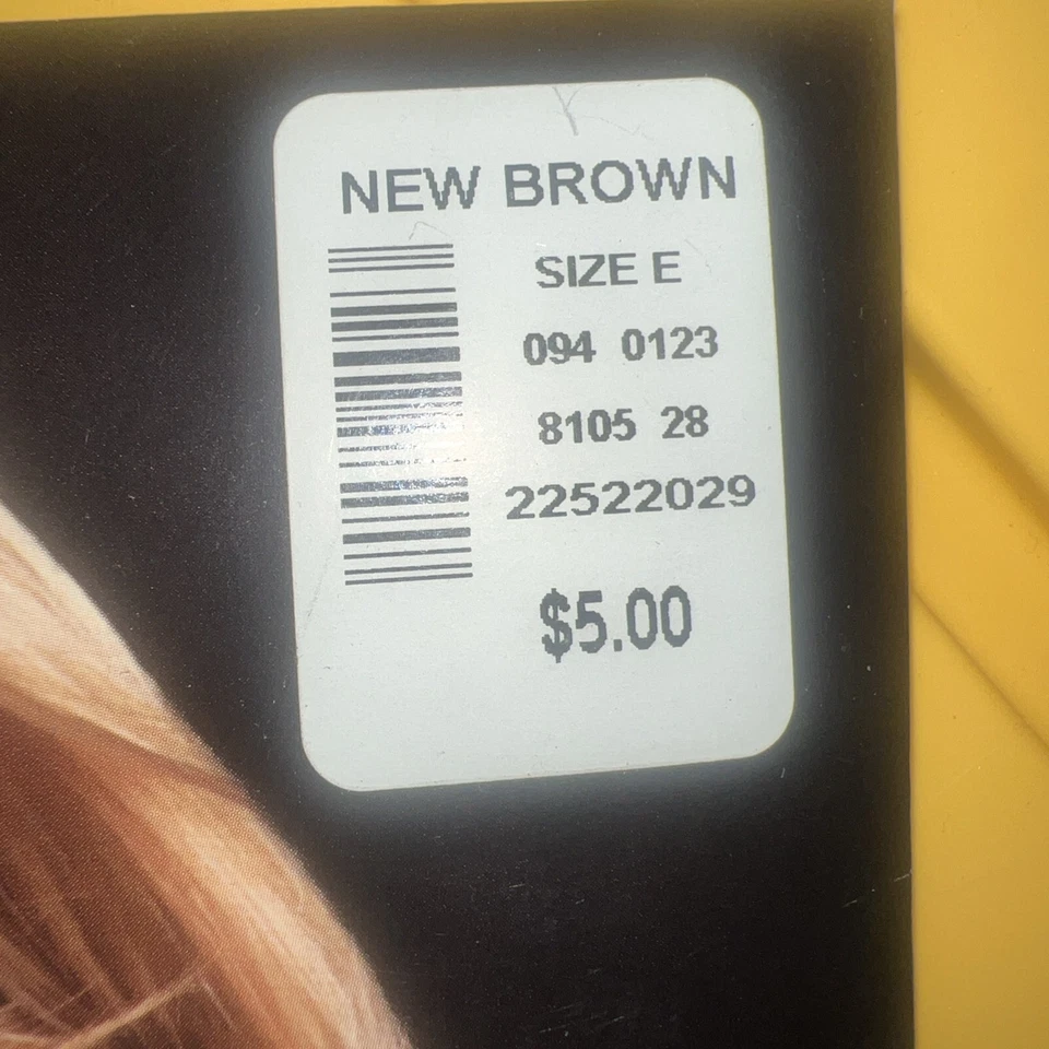 Paquete de 7 pantimedias Avenue Body, talla D&E, Daysheer y top de control ultra transparente Foto 4 de 4