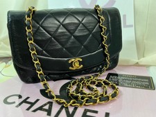 CHANEL Diana Matelassé Chain Shoulder Bag Lambskin Leather CC Vintage Japan 0255