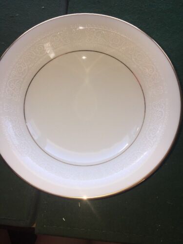 Noritake Tulane Dinnerware 91 pieces ivory 7562# | eBay
