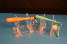 Lote de 2 LLAVEROS MURCIÉLAGOS Y BOLAS Llavero Llavero Llavero Uno = Madera BÉISBOL