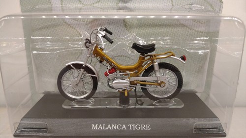 PASSION MOTORINI - MASSSTAB 1:18 - Bild 27 von 53