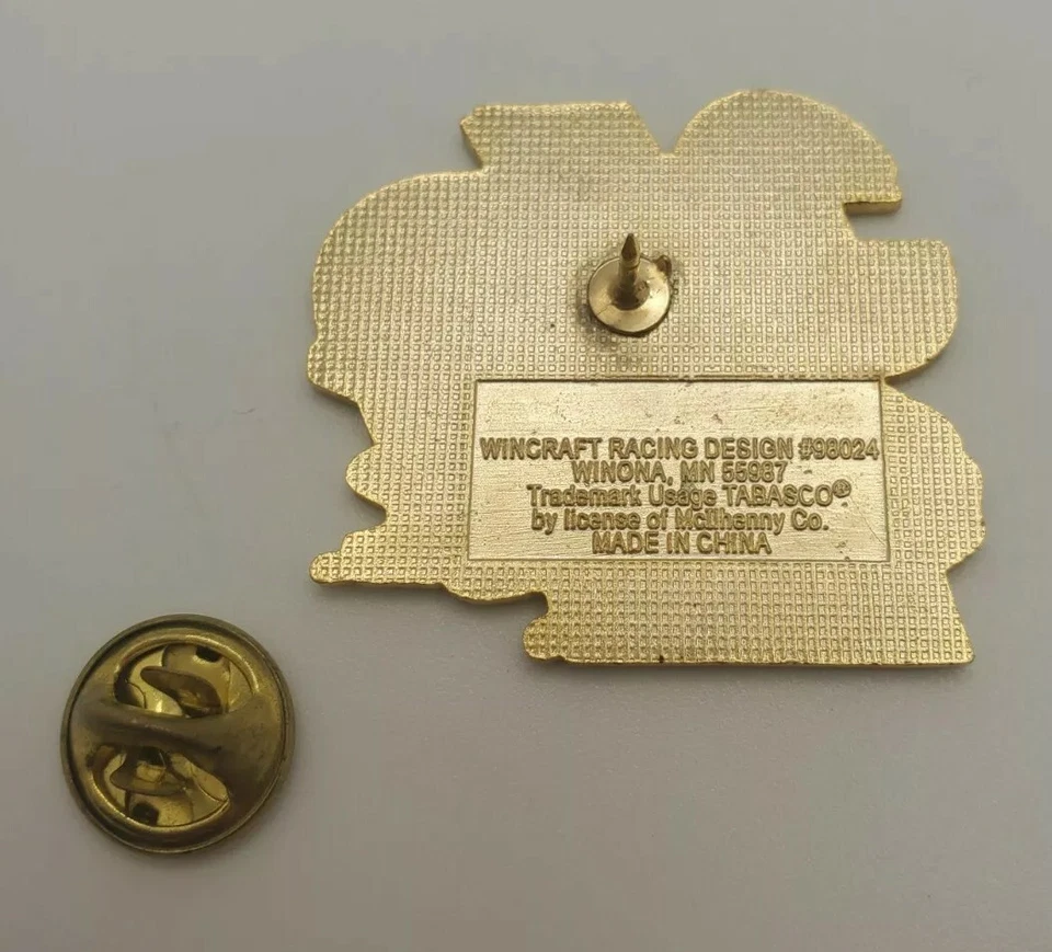 Сувенирная булавка на лацкан шляпу Todd Bodine No35 NASCAR Racing Tabasco - Изображение 3 из 3