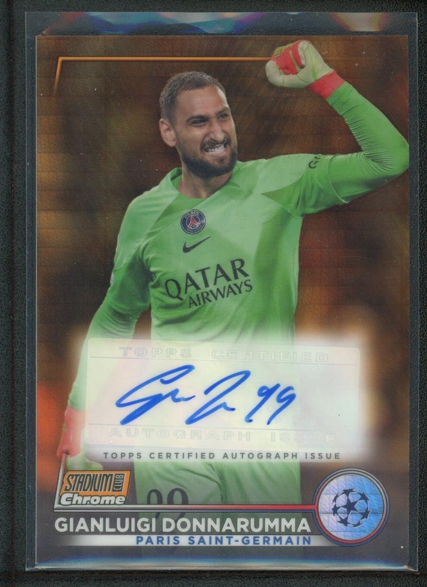 22-23 Topps Chrome VLAHOVIC 直筆サイン 50シリ 804806_0001.jpg?auto=format,