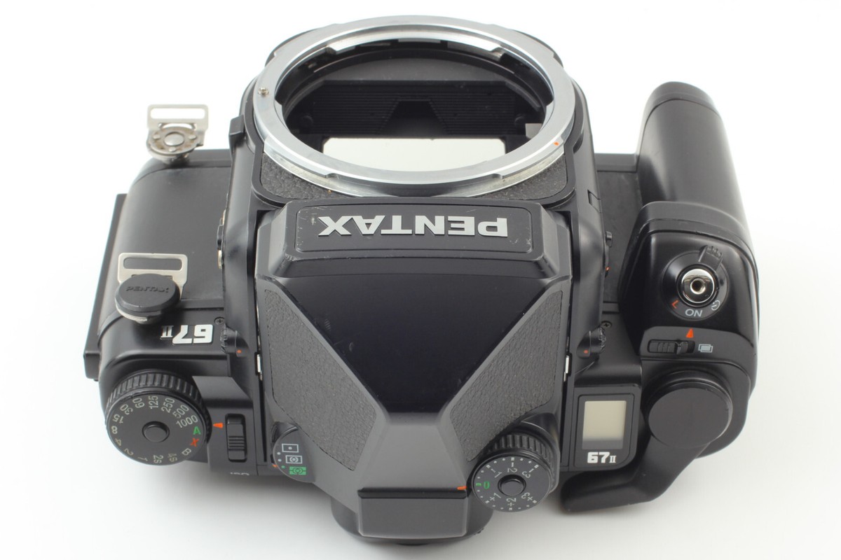 【timeflyer】PENTAX67II Pentax 67II (body only) with AE Prism Finder – Film Supply Club