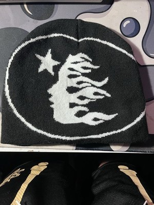 Men's Gray Beanie Designer Brand Hellstar Brand for Winter Collection
