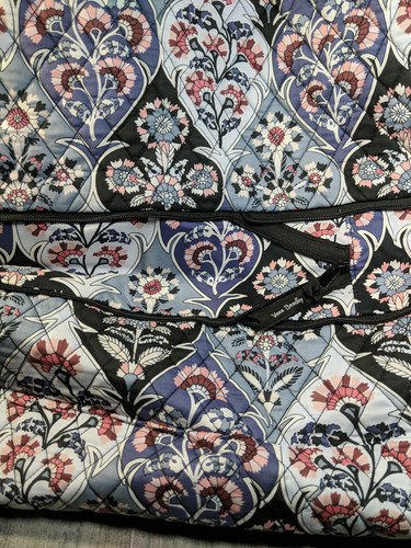 NWT - VERA BRADLEY EXPANDABLE TRAVEL BAG IN ORNATE BLOOM PATTERN 34848-T90 - Picture 12 of 14