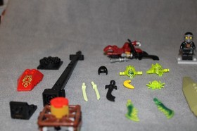 LEGO NINJAGO: Final Flight of Destiny's Bounty (70738) incomplete