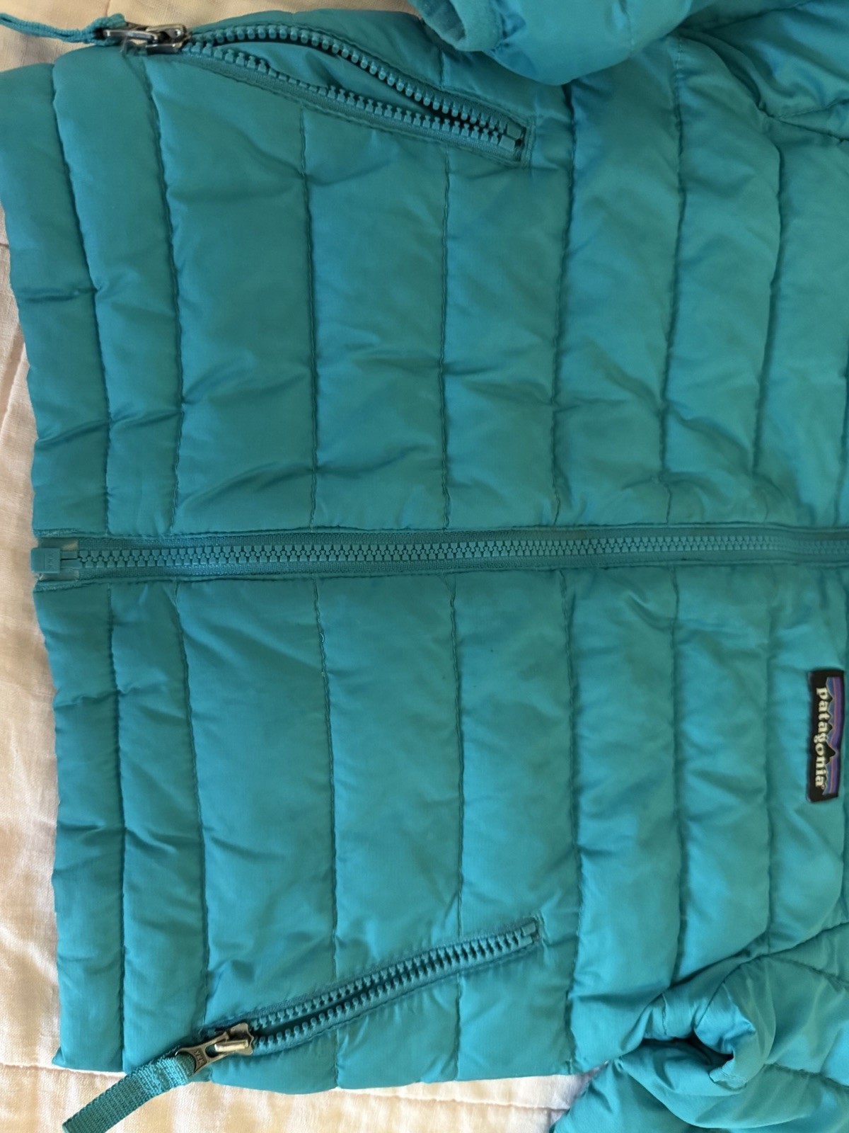 Patagonia Baby Down Sweater Jacket Aqua Puffer, Unisex, 12-18 Months thumbnail 4