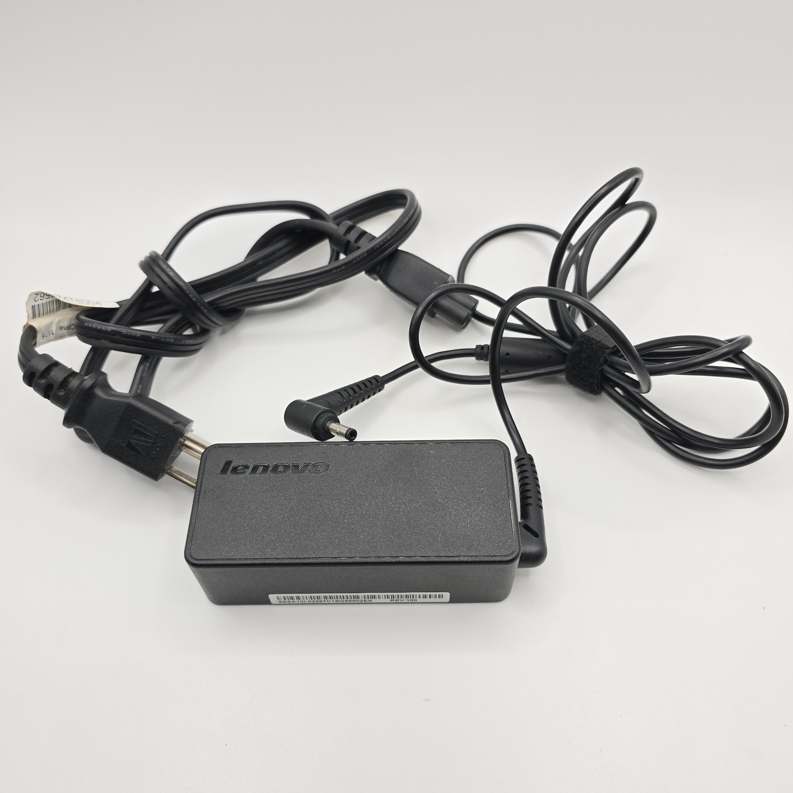 Charger 45w Adlx45ncc3a