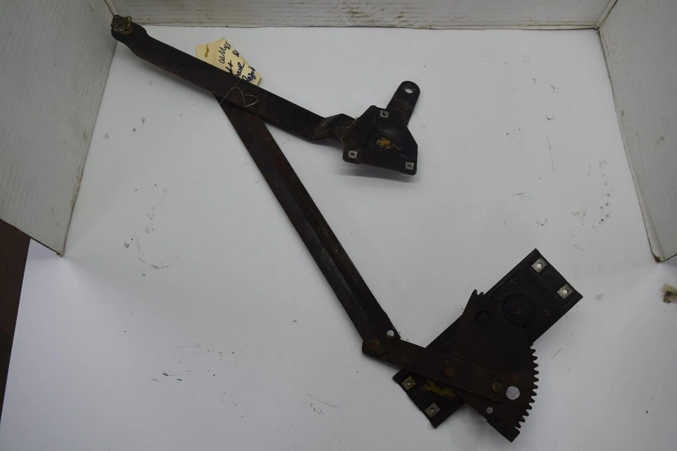 Willys Aerolark Aero Lark 1953 conductor ventana delantera izquierda regulador 53 12499 Foto 4 de 4