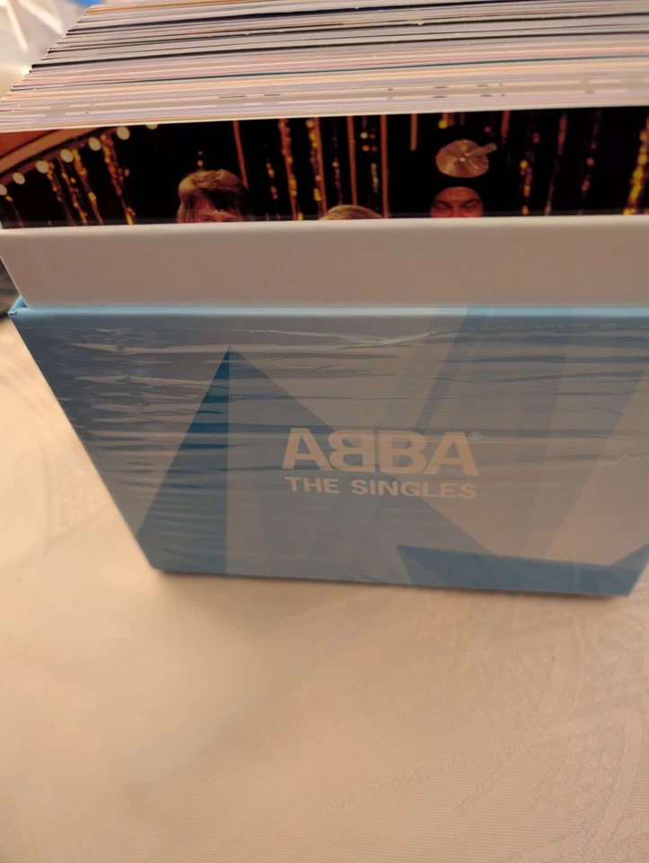 ABBA Box Set - 40th Anniversary - 40 Vinyl Singles - Like New with wrapping - Image 2 of 3