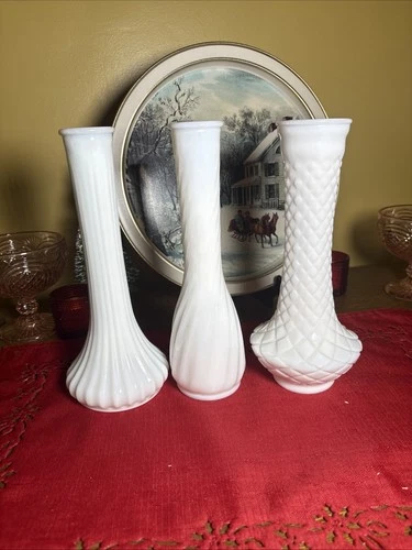 White Milk Glass  Vases Set of 3 Vintage