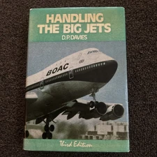 HANDLING THE BIG JETS 1971 HCDJ Davies 3rd Edition Vintage Aviation Airplanes