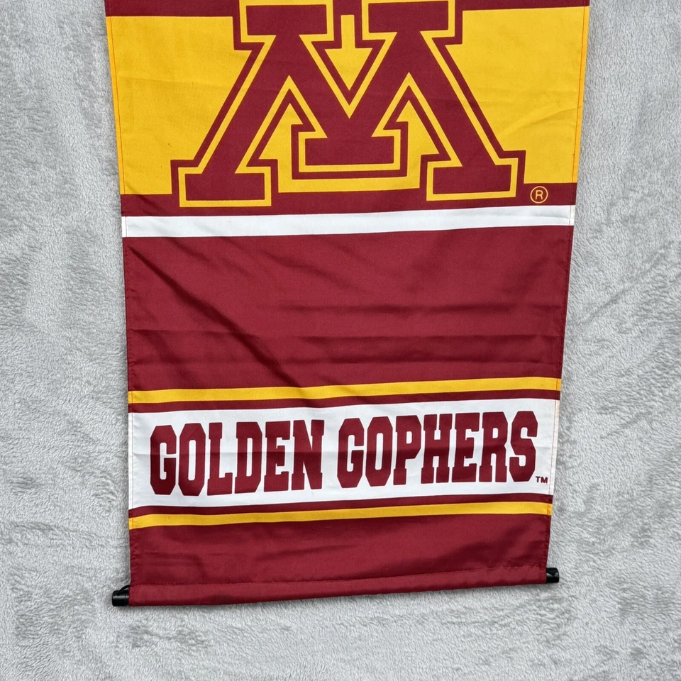 Banner de pared colgante Golden Gophers de la Universidad de Minnesota NCAA Baden 42X19 Foto 2 de 4
