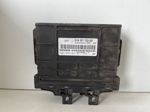 Volkswagen PASSAT B5 2000 Diesel Getriebesteuergerät TCU 01N927733DG LIG14137