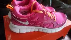 nike trainers size 5 ladies
