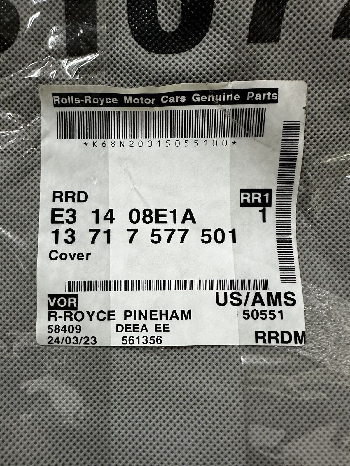 Rolls Royce Ghost Wraith Dawn Phantom Cullinan Engine Cover  13717577501 OEM