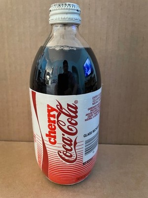 Vintage 1986 CHERRY COKE Glass Bottle 16oz Label WALT DISNEY WORLD