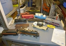 249  Lionel Scout - Steam Engine with Coal Tender - Track, 7 cars, light - 1958