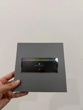 CORSAIR DOMINATOR TITANIUM RGB DDR5 RAM 64GB (2x32GB) DDR5 6400MHz CL32