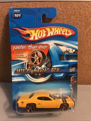 Hot Wheels 2005 Faster than Ever 1/5 1971 Plymouth GTX #101 Yellow