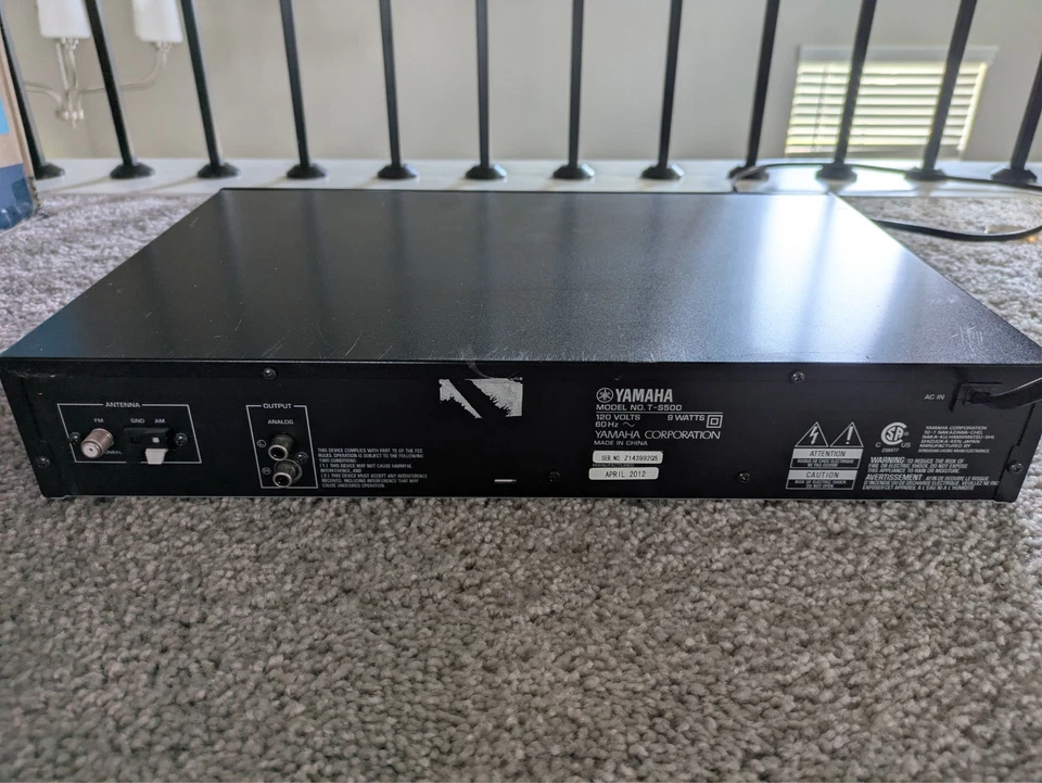 Sintonizador estéreo de audio AM/FM Yamaha T-S500 negro. Totalmente funcional Foto 2 de 2