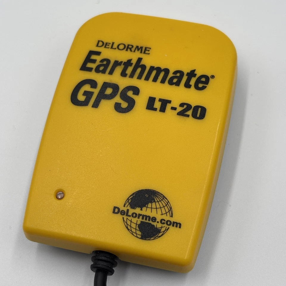 Delorme Earthmate GPS LT-20 USB GPS Receiver - Image 2 of 4