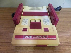 Nintendo Famicom Console Set w/ AC Adapter, RF Switch, Manual, 2 Games, Tested