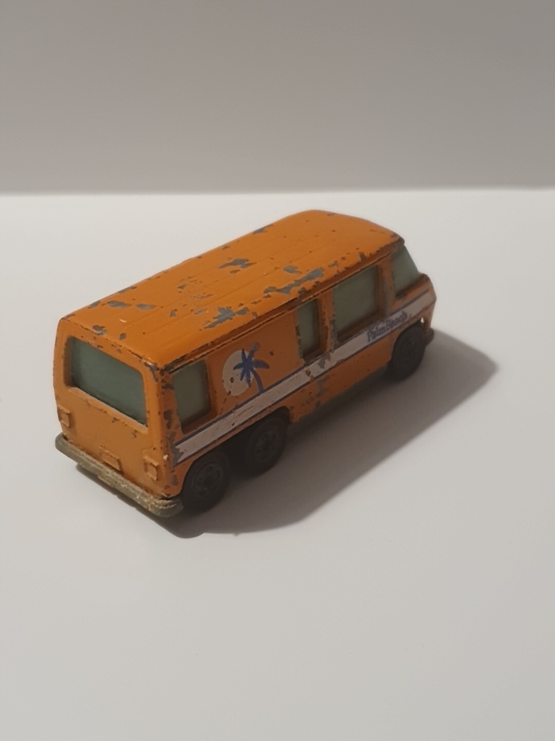 Vintage Hot Wheels GMC Motorhome 1976 Blackwalls Damaged