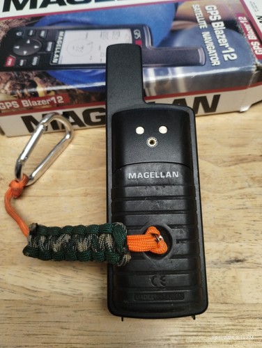 Magellan GPS Blazer 12 Satellite Navigator Pocket Size GPS Hiking Hunting Tested - Picture 4 of 21