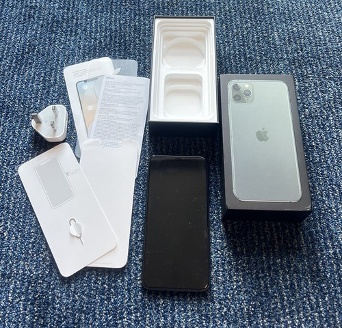 Boxed! Apple iPhone 11 Pro Max 64GB Midnight Green A2218 Mobile Phone