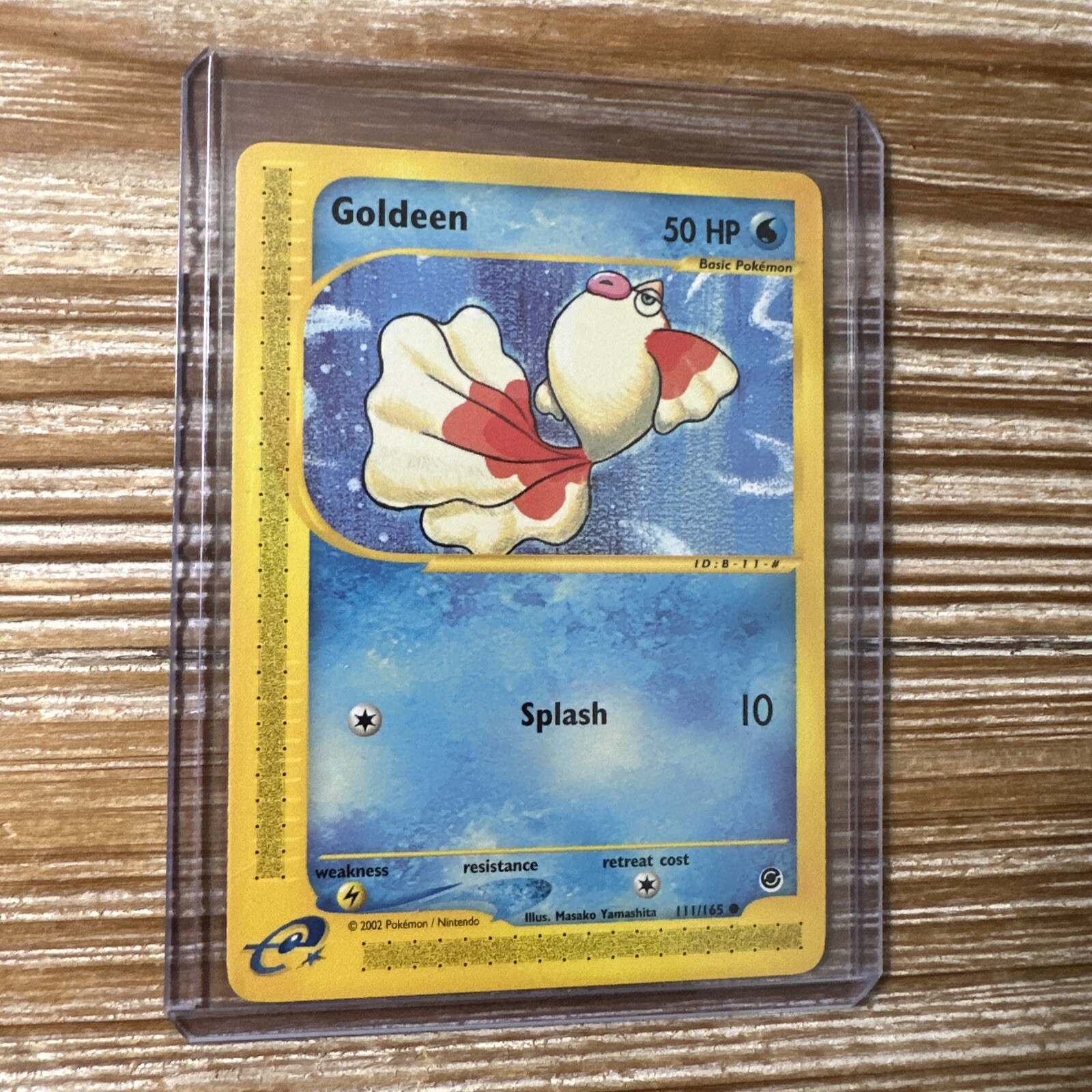 Vintage Pokémon Goldeen 111/165 Expedition E-Reader Card NM Condition-image