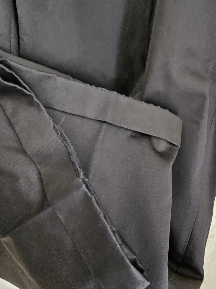 Pantalones para hombre Jos A Bank talla 42 x 30 plisados delanteros Foto 4 de 4