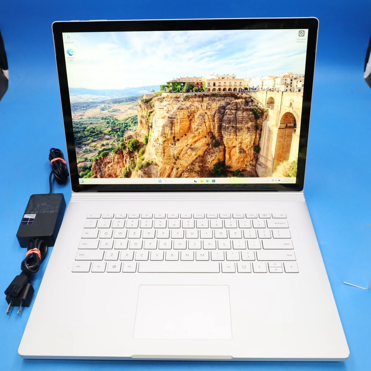 Microsoft Surface Book 2 15-15.9 Inch PC Laptops & Netbooks for