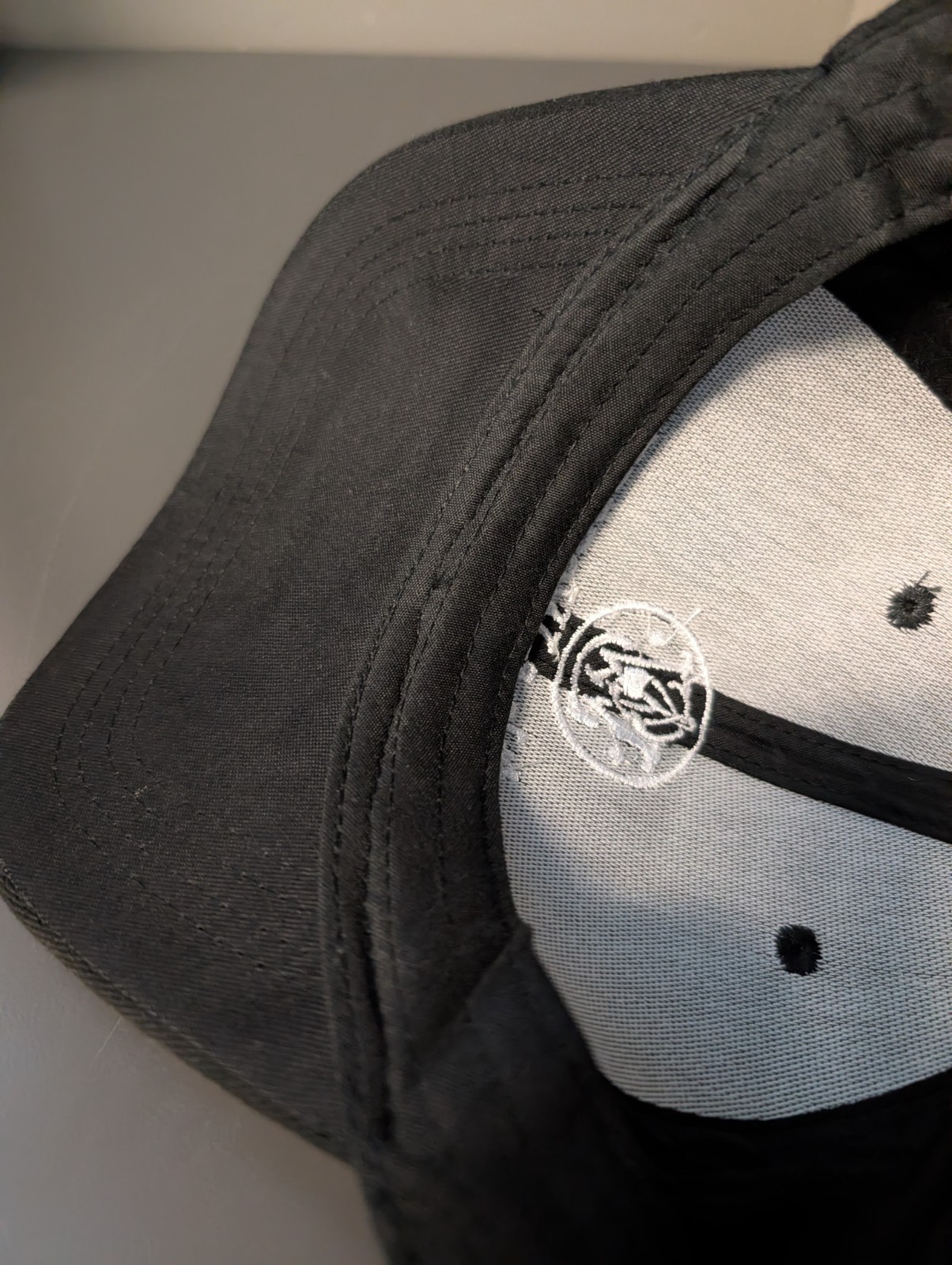 Smith & Wesson Embroidered Adjustable Baseball Ca… - image 5