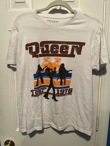 Queen Official Merch 1976 Tour White Graphic T-Shirt 100% Cotton Size L