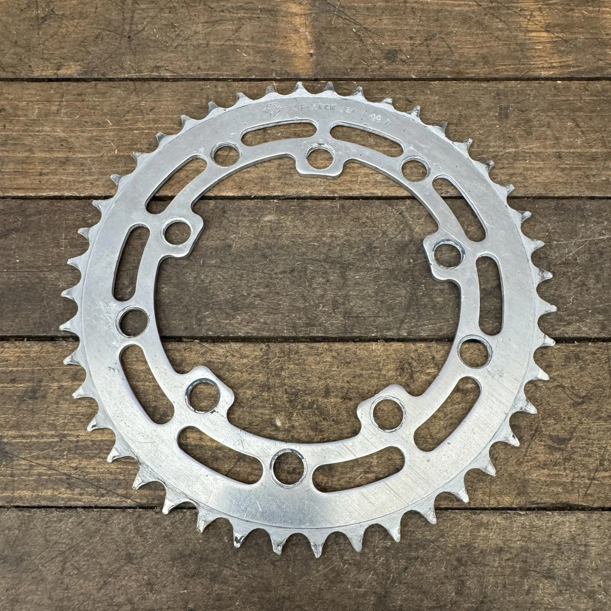 新品未使用【TUF・NECKのbmxチェーンリング】 新品未使用【TUF・NECKのbmxチェーンリング】 Tuf Neck 44 Tooth Pink