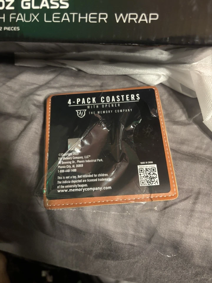 Copos de vidro Philadelphia Eagles 16 oz com envoltório de couro sintético + conjunto de montanha-russa NOVO - Imagem 4 de 4