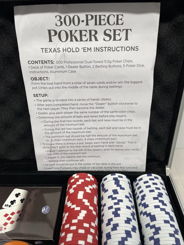 VTG Cardinal's Professional Texas Hold'em Poker Set & Aluminum Carrying Case RTS - Image 3 of 4