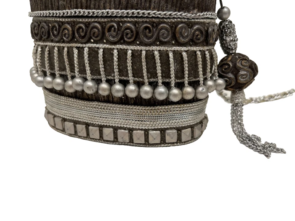 Cartera de cadena de caja de papel maché negra plateada Mary Frances vintage con dije RARA USADA EN EXCELENTE ESTADO Foto 4 de 4