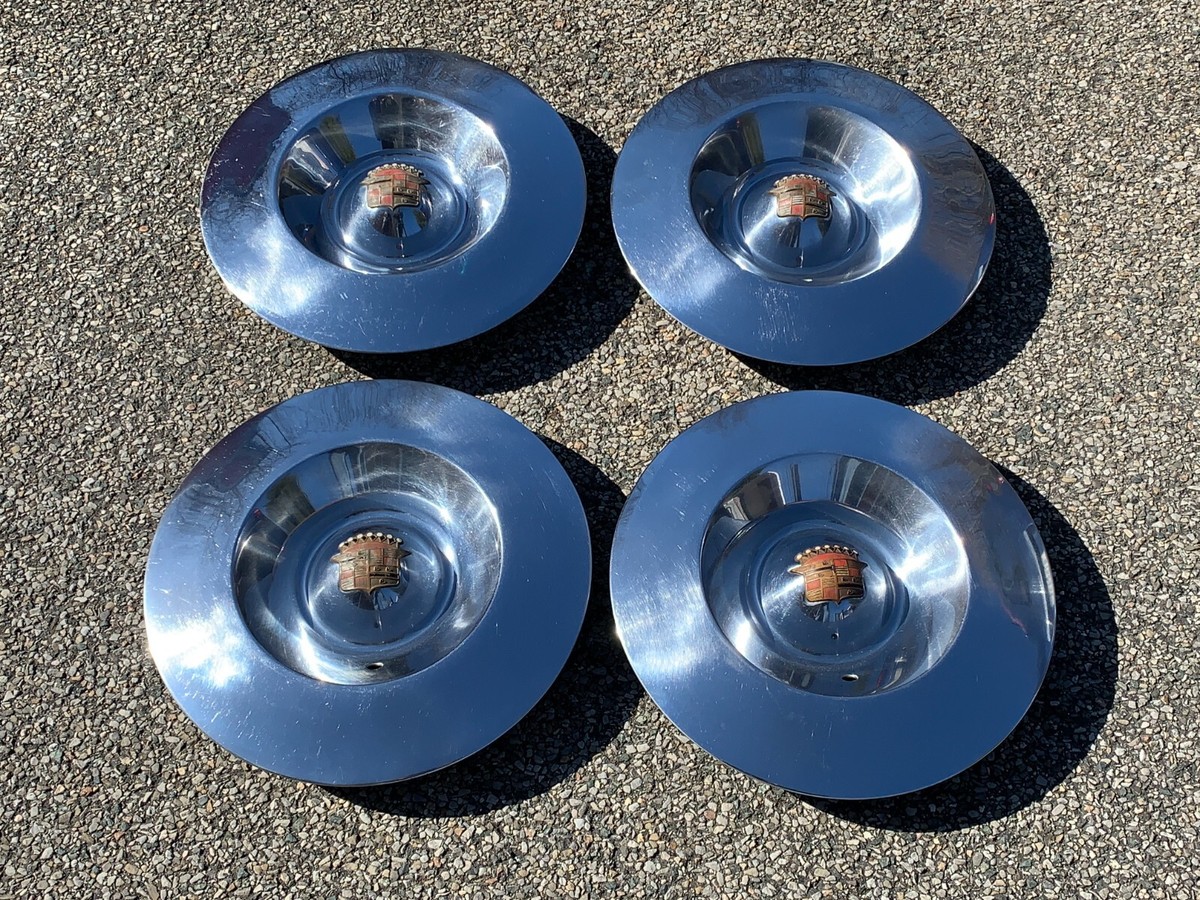 Pretty set of 1953 Cadillac Sombrero 15
