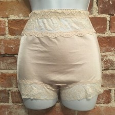 Rhonda Shear Light Nude Lace Trim Pin-Up Retro Style Panty Panties New