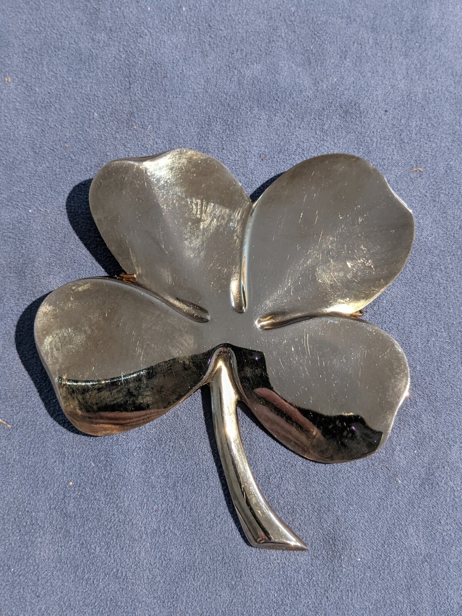 Vintage Gerity G48 Four Leaf Clover Shamrock Paperweight Engraved