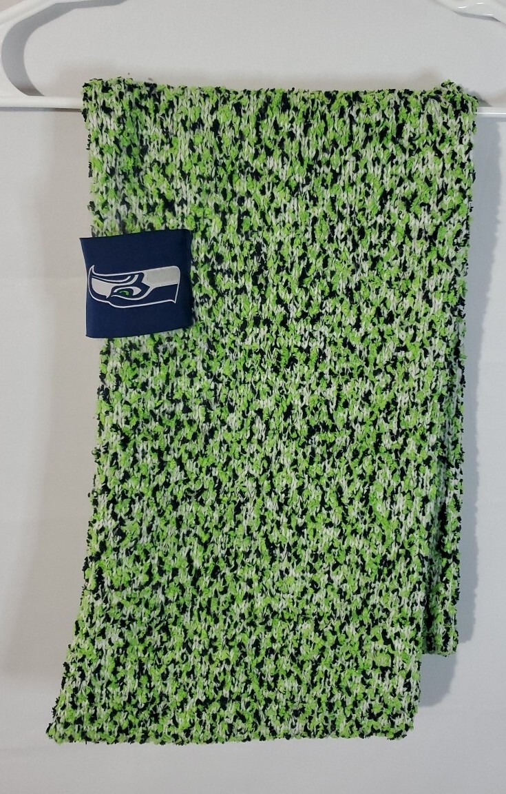 Seattle Seahawks Scarf Women’s Infinity Forever Collectibles NFL Football Winter