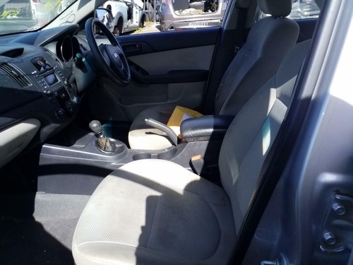 KIA CERATO 2009 VEHICLE WRECKING PARTS ## V001715 ## - Picture 8 of 12