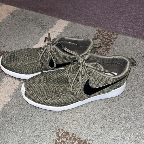 olive green roshe