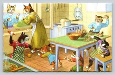 Eugen Hartung Mainzer Animated Dressed Cats Kitchen Chaos Food Fight Postcard