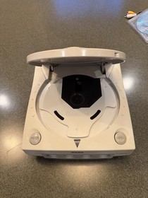 SEGA Dreamcast HKT-3020 White Console Controller Cables Ms. Pac-Man Maze Madness