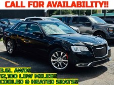 2021 Chrysler 300 Touring L